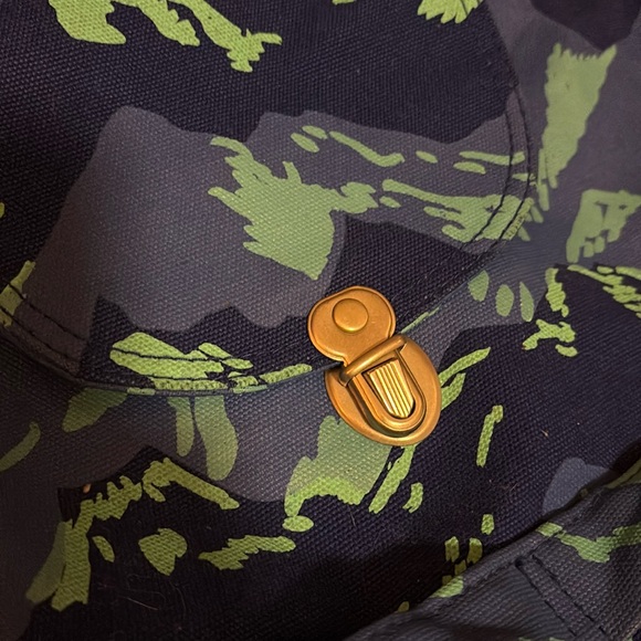 BAGGU Canvas Backpack - Picture 9 of 9